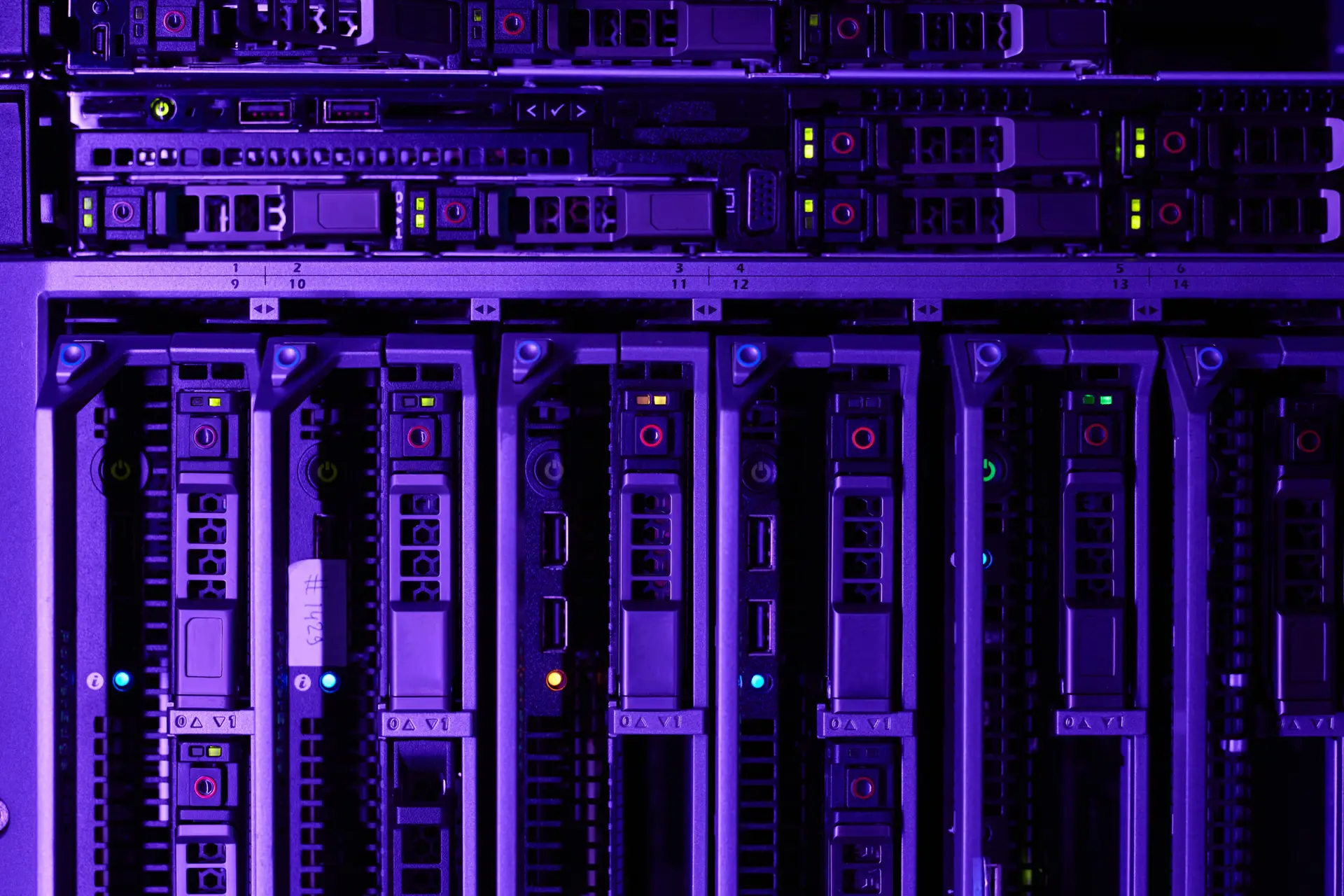 Data Center NODRA Buenos Aires - Infraestructura tecnológica de vanguardia con servidores de alto rendimiento